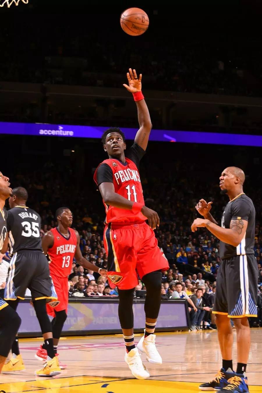 竞技宝-包含Ning迎来十赛季高光表现，G2球迷沸腾！的词条